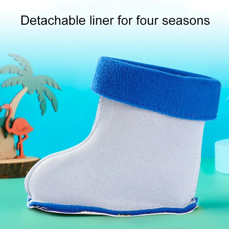 Ủng mưa hoạt hình trẻ em chống trượt có lót nhung ấm, chiều dài trong 15cm có lót bông, chiều dài trong 16cm có lót bông, chiều dài trong 17cm có lót bông, chiều dài trong 18cm có lót bông, chiều dài trong 19cm có lót bông