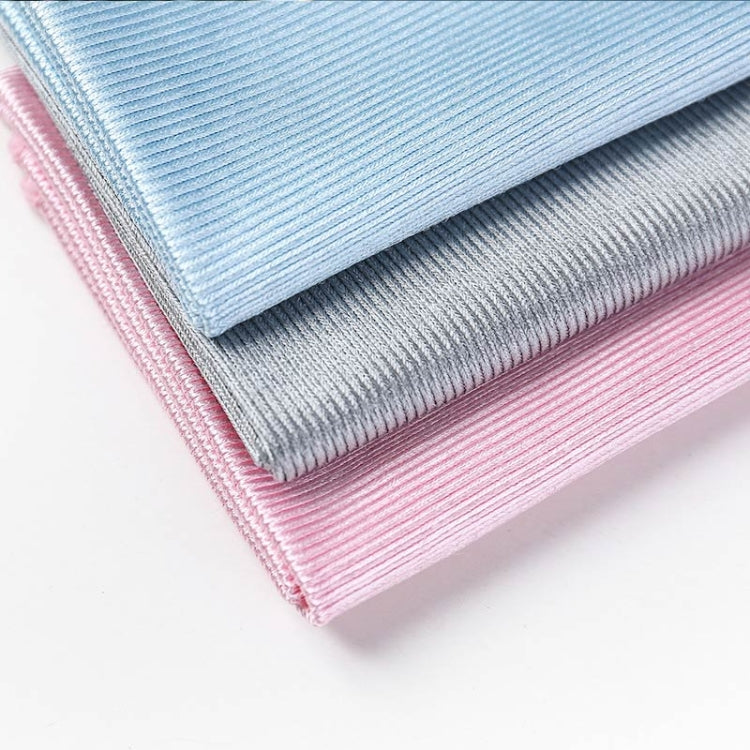Khăn lau kính sợi microfiber không để lại vết, các kích thước 30x30cm xanh dương, 40x40cm xanh dương, 40x60cm xanh dương, 30x30cm hồng, 40x40cm hồng, 40x60cm hồng, 30x30cm xám, 40x40cm xám, 40x60cm xám