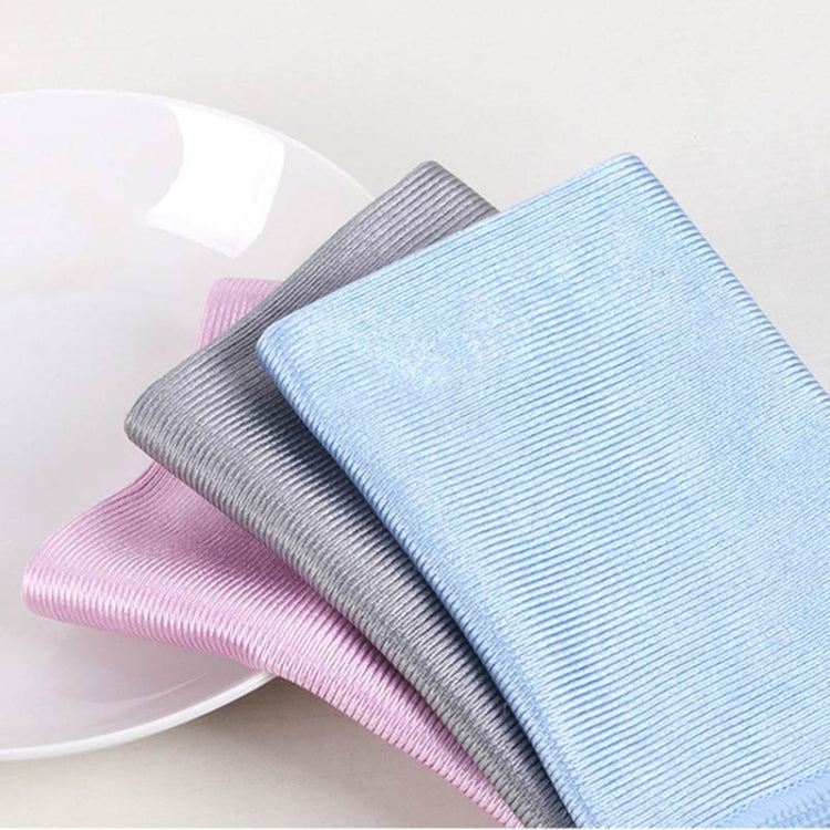 Khăn lau kính sợi microfiber không để lại vết, các kích thước 30x30cm xanh dương, 40x40cm xanh dương, 40x60cm xanh dương, 30x30cm hồng, 40x40cm hồng, 40x60cm hồng, 30x30cm xám, 40x40cm xám, 40x60cm xám