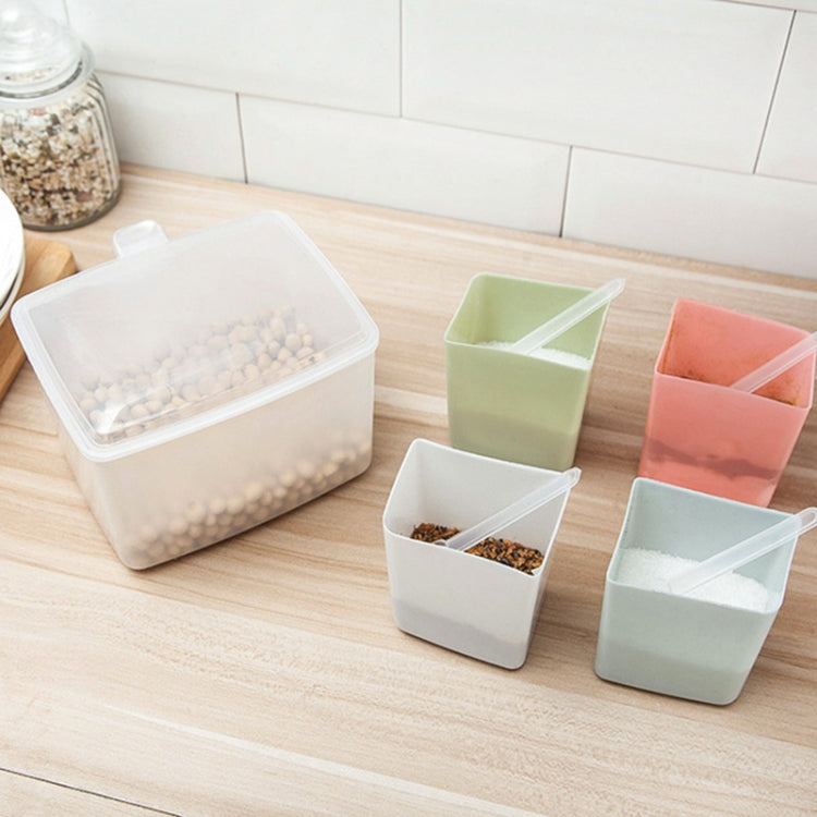 Hộp đựng gia vị ba ngăn kết hợp tách biệt dùng trong bếp gia đình, có muỗng, hình tròn