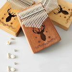 Đàn Kalimba 17 âm di động, đàn ngón tay, Gỗ gụ-Hươu cổ điển, Tre-Hươu cổ điển, Gỗ gụ-Thần Mặt Trời, Gỗ gụ-Sao sáu cánh, Gỗ gụ-Xanh (Hươu cổ điển), Gỗ thông-Hươu cổ điển, Trắng-Hươu cổ điển, Keo-Hươu cổ điển, Tre Nan-Thần Mặt Trời