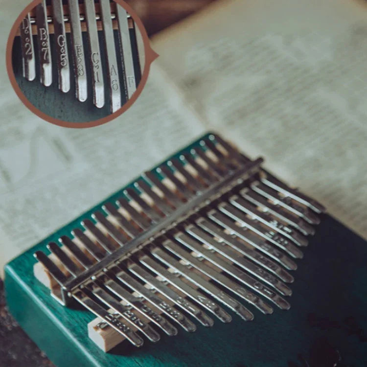 Đàn Kalimba 17 âm di động, đàn ngón tay, Gỗ gụ-Hươu cổ điển, Tre-Hươu cổ điển, Gỗ gụ-Thần Mặt Trời, Gỗ gụ-Sao sáu cánh, Gỗ gụ-Xanh (Hươu cổ điển), Gỗ thông-Hươu cổ điển, Trắng-Hươu cổ điển, Keo-Hươu cổ điển, Tre Nan-Thần Mặt Trời