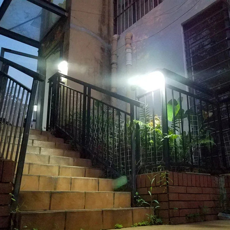 Đèn cảnh quan năng lượng mặt trời 2.5W 50 LED ngoài trời sân, đèn tường điều khiển + cảm biến radar
