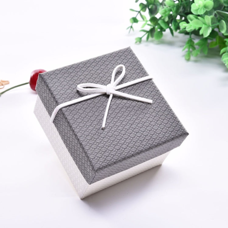 Hộp đựng vòng tay đồng hồ, hộp quà trang sức, kích thước 9x8.5x5.5cm