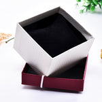 Hộp đựng vòng tay đồng hồ, hộp quà trang sức, kích thước 9x8.5x5.5cm
