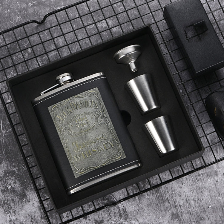 Bộ bình rượu inox di động kèm phễu ly rượu, kiểu dáng: 8OZ lõi vá Jack mới, 8OZ lõi vá Jack cũ, 8OZ lõi vá ông già, 8OZ lõi hoa văn vàng, 7OZ Jack xám da đen, 7OZ Jack xám da vàng ông già