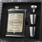 Bộ bình rượu inox di động kèm phễu ly rượu, kiểu dáng: 8OZ lõi vá Jack mới, 8OZ lõi vá Jack cũ, 8OZ lõi vá ông già, 8OZ lõi hoa văn vàng, 7OZ Jack xám da đen, 7OZ Jack xám da vàng ông già