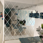 Decal trang trí gương acrylic hình thoi thêu, màu vàng nhỏ, vàng vừa, vàng lớn, bạc nhỏ, bạc vừa, bạc lớn, đen nhỏ, đen vừa, đen lớn, nâu nhỏ, nâu vừa, nâu lớn, xanh nhỏ, xanh vừa