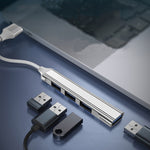 Dock mở rộng mini đa chức năng 4 trong 1, thông số: Type-C/USB-C 3.0 (màu bạc), Type-C/USB-C 3.0 (màu bạc), Type-C/USB-C 3.0 (màu xám), Type-C/USB-C 3.0 (màu hồng), USB 3.0 (màu bạc), USB 3.0 (màu xám), USB 3.0 (màu hồng)