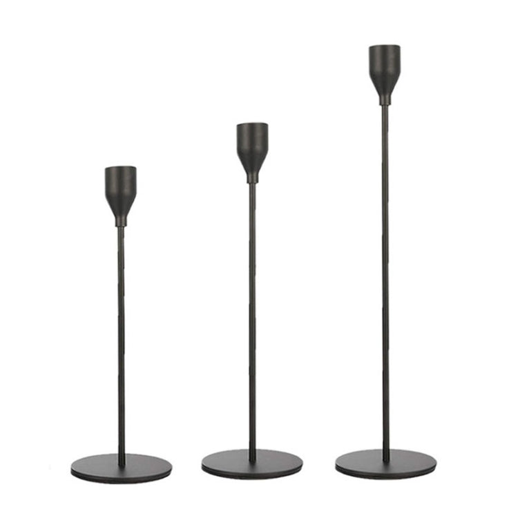 Bộ 3 chiếc giá đỡ nến sắt rèn trang trí nhà cửa đám cưới, kiểu: bộ 3 chiếc đáy dày (đỏ hồng), bộ 3 chiếc đáy dày (bạc), bộ 3 chiếc đáy mỏng (đen), bộ 3 chiếc đáy mỏng (vàng giả), bộ 3 chiếc đáy mỏng (bạc)