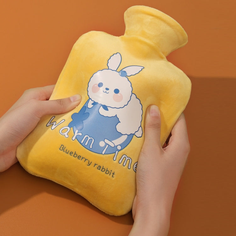 Túi nước nóng PVC chống nổ bọc nhung hoạt hình dày, dung tích 500ML màu trắng sữa, 1000ML màu trắng sữa, 2000ML màu trắng sữa, 500ML màu xanh nhạt, 1000ML màu xanh nhạt, 2000ML màu xanh nhạt, 500ML màu vàng, 1000ML màu vàng, 2000ML màu vàng