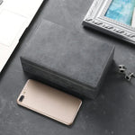 Hộp chắn tín hiệu RFID bảo vệ bức xạ điện thoại di động họa tiết Ngựa điên
