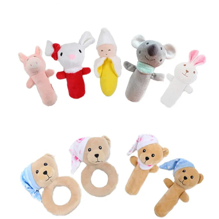Đồ chơi lắc tay cho bé, gậy cầm tay, đồ chơi an thần cho trẻ sơ sinh, kiểu dáng:, Hươu cao cổ, Thỏ hồng, Voi xám nhỏ, Koala, Heo con, Khỉ, Thỏ trắng, Chuột đỏ nhỏ, Voi hoa nhỏ, Chuối nhỏ, Gấu ngủ lắc tay màu xanh