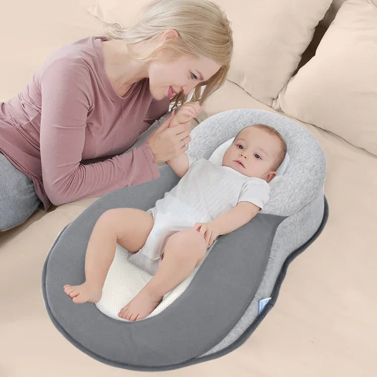 Gối cho bé bú, gối chống trào sữa khi nằm cho bé, đệm dốc, màu xám