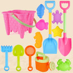 Bộ đồ chơi bãi biển trẻ em 13 món, xẻng cát lớn, xô, dụng cụ đào cát, đồng hồ cát, lâu đài tròn xanh, lâu đài tròn hồng, lâu đài tròn xanh lá, thùng ren xanh, thùng ren hồng, thùng ren tím, lâu đài vuông xanh, lâu đài vuông hồng