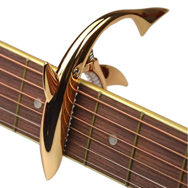 Capo guitar hợp kim kẽm hình cá mập, capo guitar